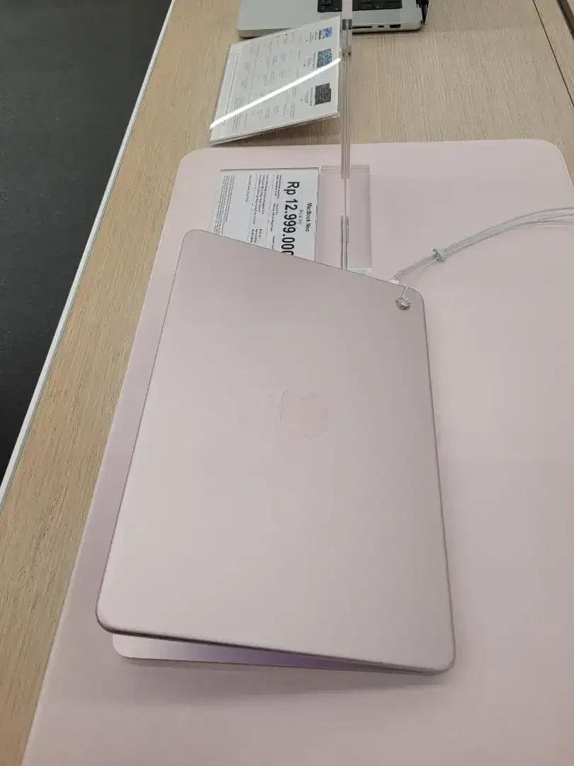 Ready MacBook Neo bisa kredit syarat cukup ktp - Image 3 of 3