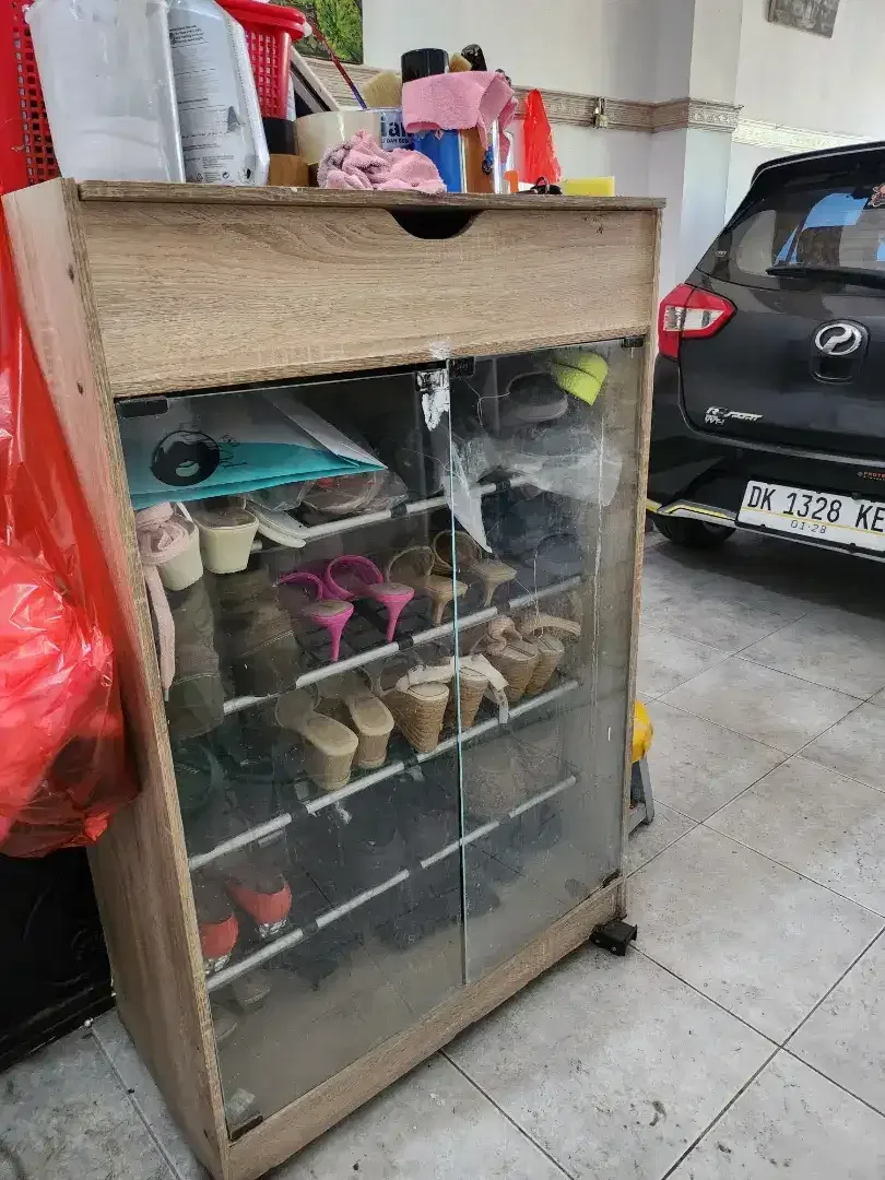 Dijual Lemari Sepatu ,Kondisi Bekas - Image 4 of 4