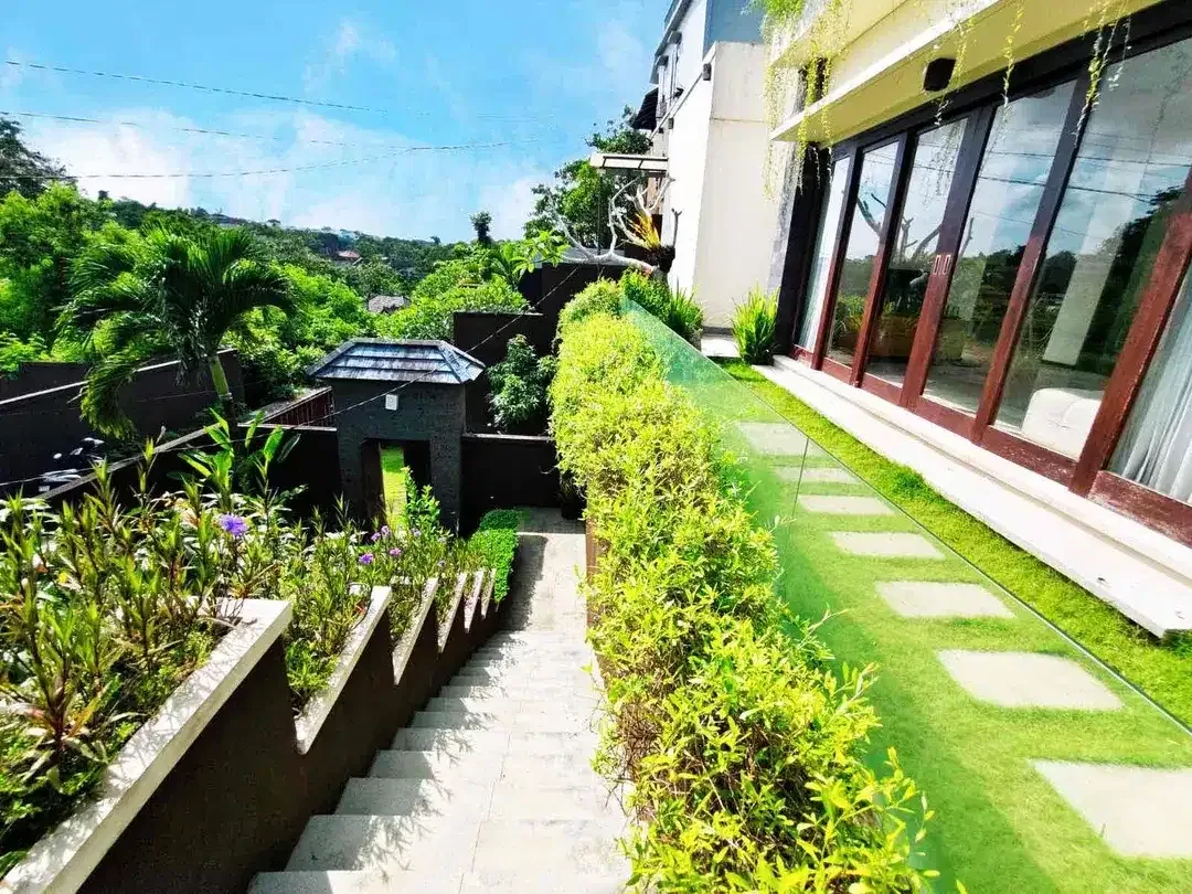 VILLA 3 BEDROOM FOR SALE*
JIMBARAN, SOUTH OF KUTA, BALI - Image 1 of 10