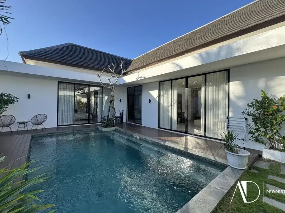 LEASEHOLD | 2-BEDROOM MODERN TROPICAL VILLA NEAR SEMINYAK BEACH - Image 2 of 10