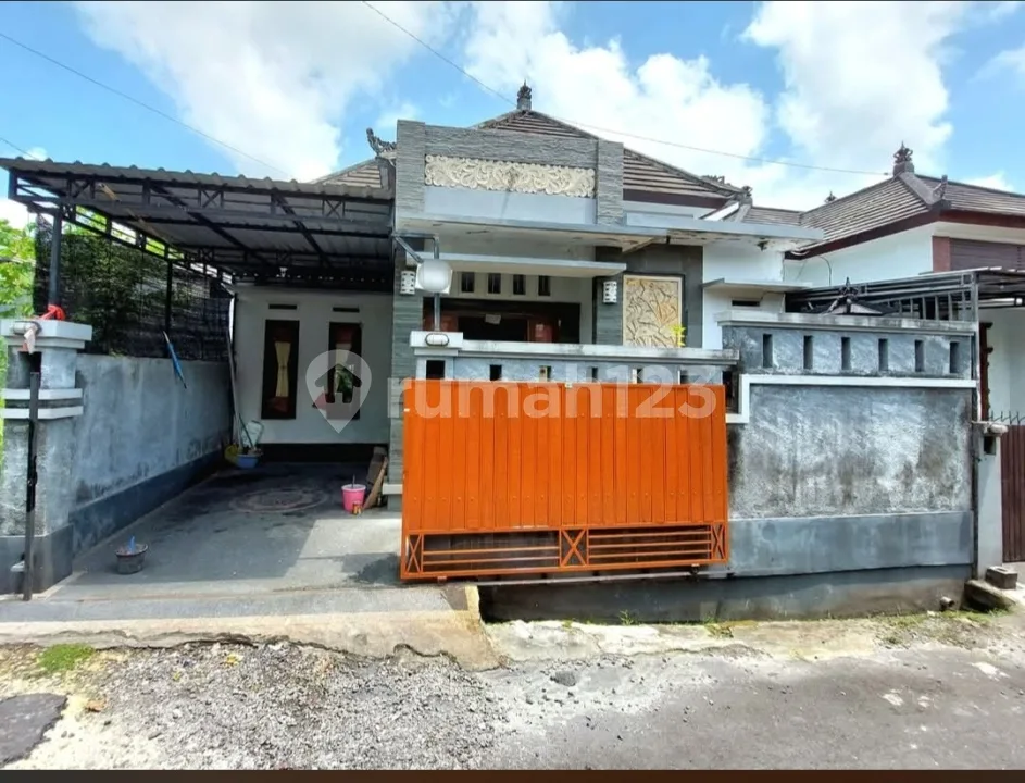 Rumah Minimalis di Daerah Abianbase Dekat ke Dalung Jarak Ideal ke Canggu Lewat Munggu Pererenan dan Tumbak Bayuh - Image 1 of 4