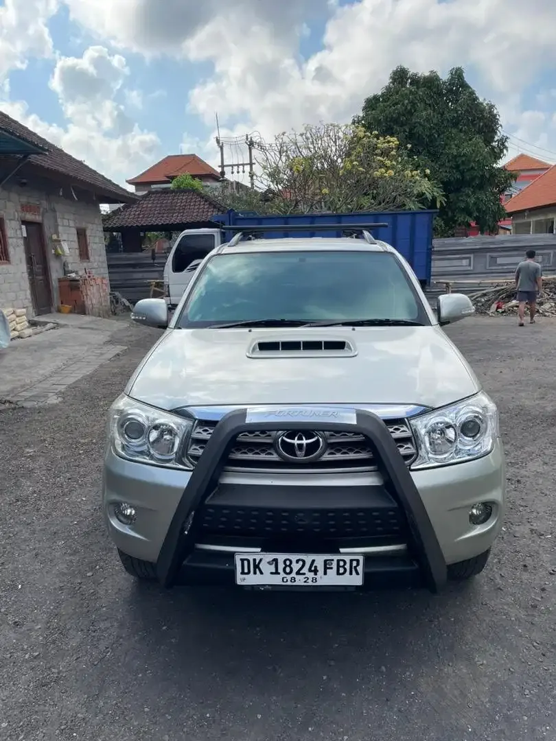 For sale Toyota Fortuner 2009 TRD G type - Image 2 of 9