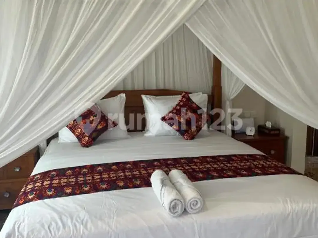 Vila Klasik Mewah di Kerobokan, Premium Area Strategis - Image 7 of 10