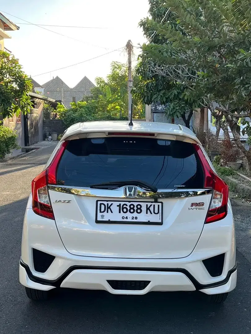 Honda Jazz RS 1.5 Matic Asli Bali DP 16 JT - Image 5 of 10
