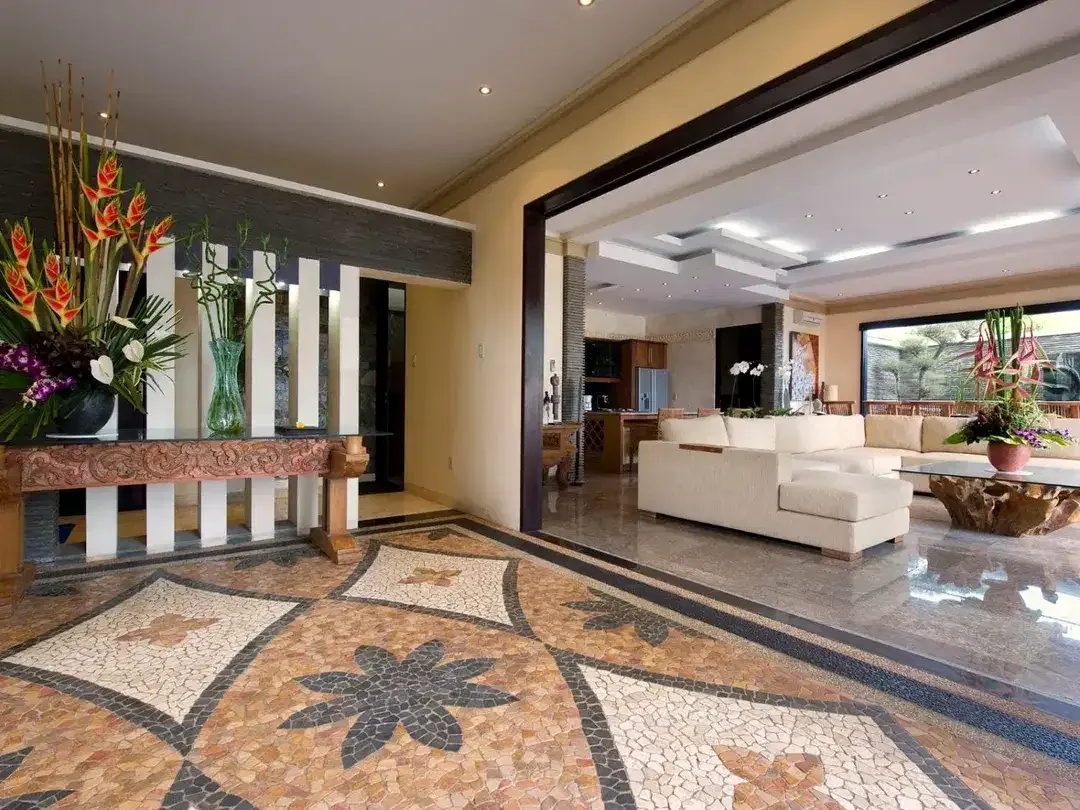 Villa Luxury Balinese Modern Pantai Batu Belig Seminyak Badung Bali - Image 8 of 10