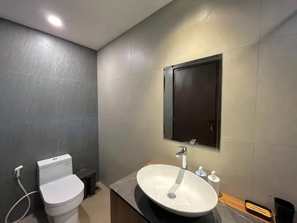 Cozy 1 Bedroom Modern Low-rise Apartment With Private Balcony - Image 4 of 10