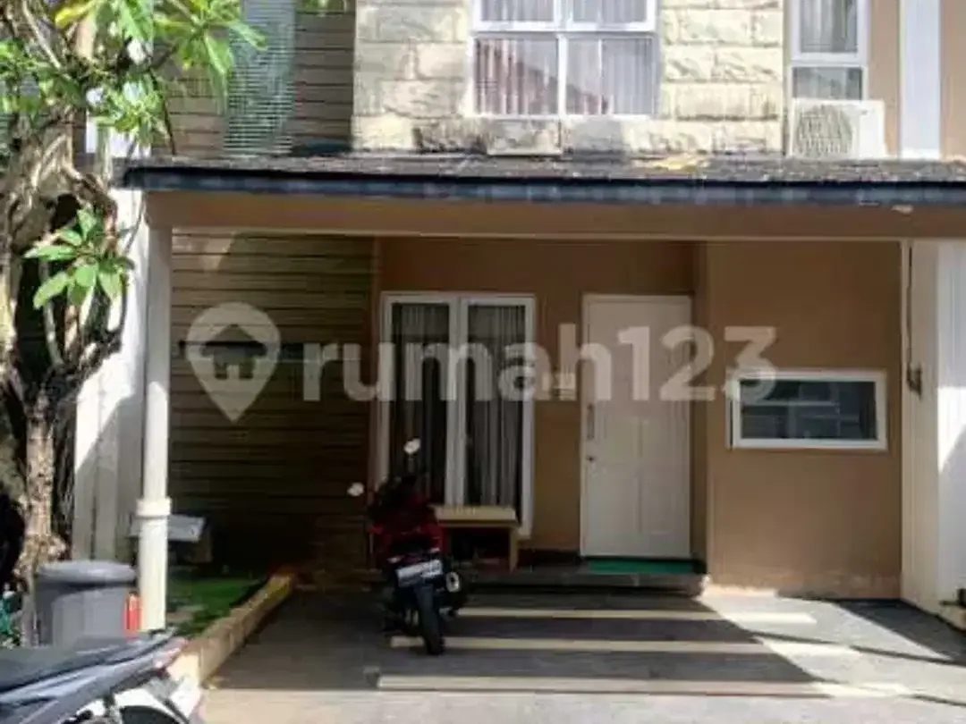 Rumah 2 Lantai di Perumahan Eksklusif Jimbaran - Image 1 of 6