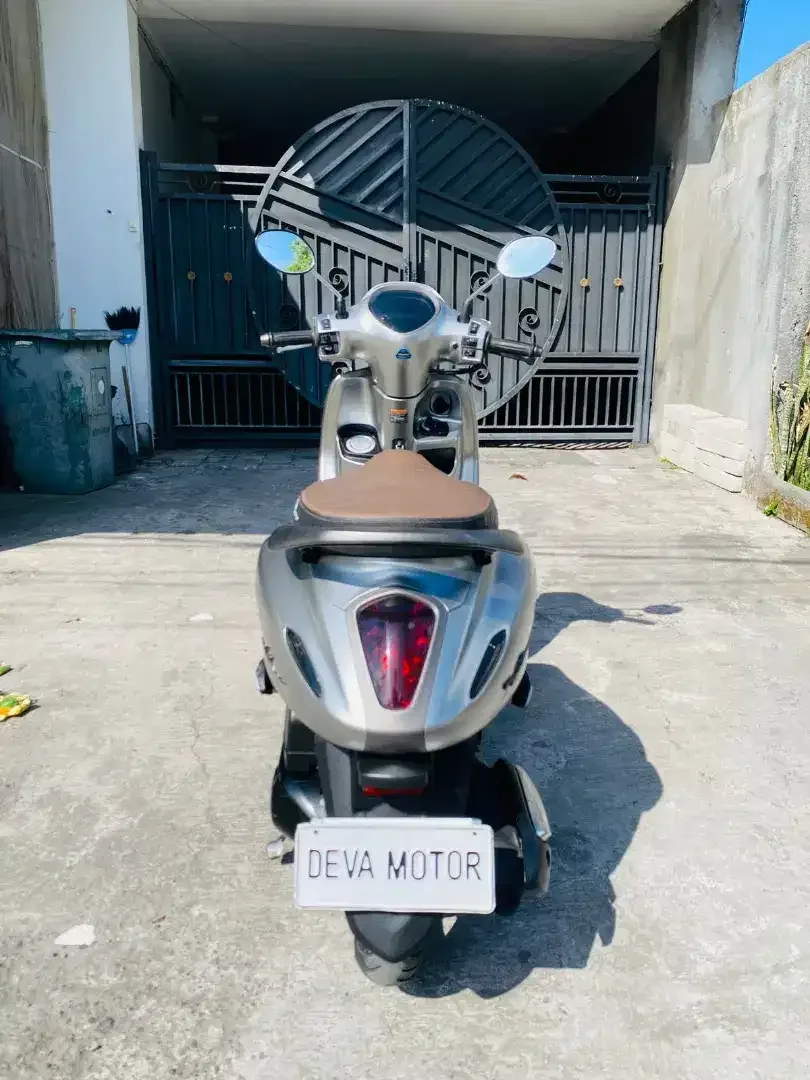 Filano silver Deva motor - Image 3 of 5