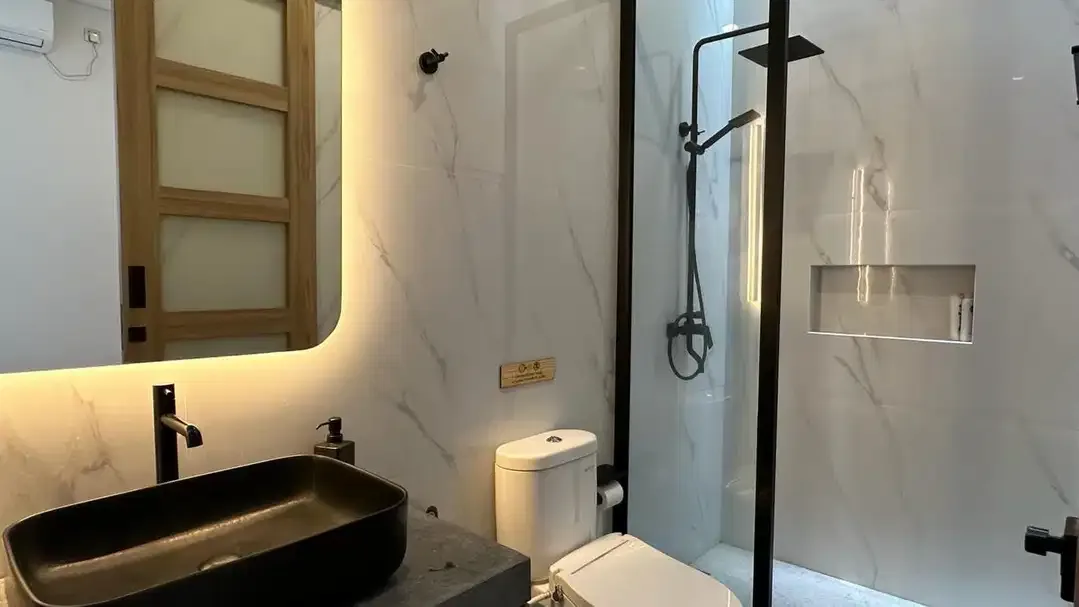 Dijual villa lantai 2 view sawah lokasi canggu - Image 9 of 10