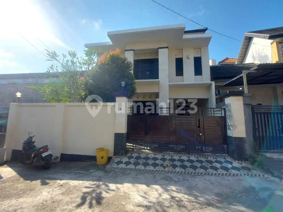 Disewakan Rumah 2 Lantai Lokasi Jalan Dewata Cargo Denpasar Utara - Image 2 of 4