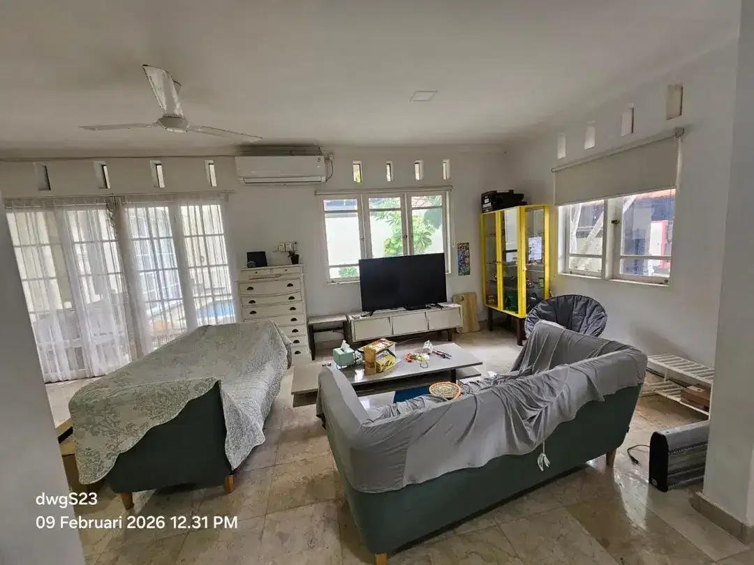 Dijual rumah semi villa lantai 2 lokasi semer dekat ke umalas kerobokan  One gate syestem - Image 5 of 10