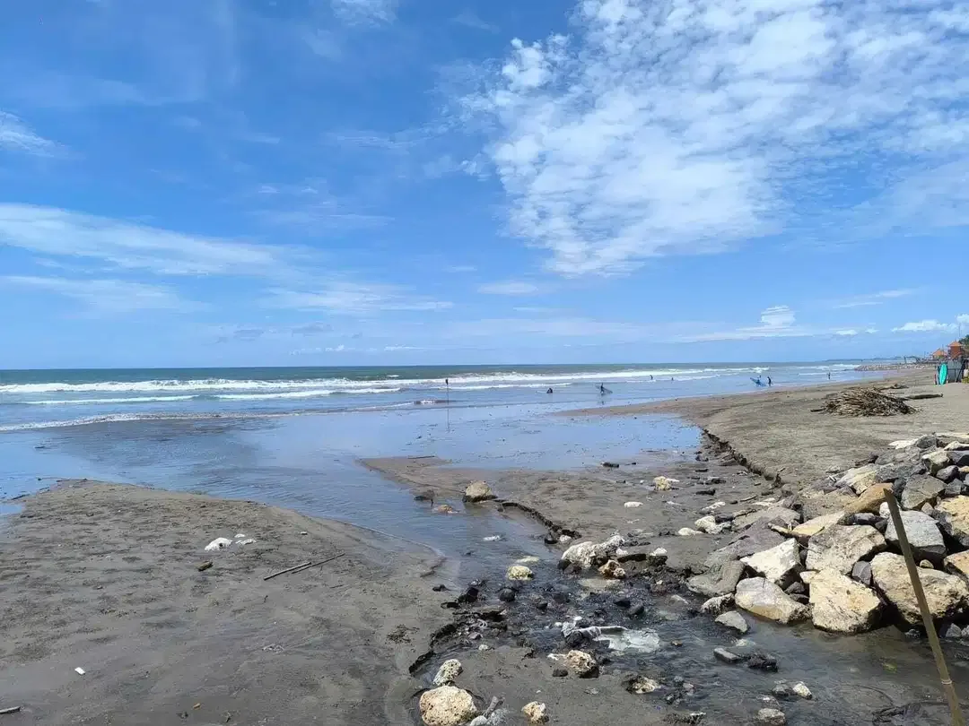 Tanah Premium Beach Front Pantai Seminyak badung - Image 5 of 10