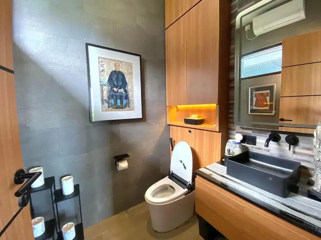 Villa Tepi Pantai Saba Gianyar Bergaya Modern Tropical Bangunan Baru - Image 3 of 10