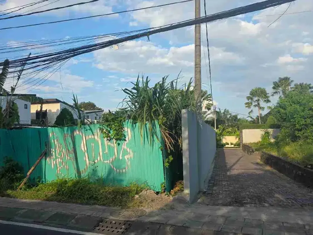 Di jual Tanah 913m² yang terletak di kawasan Berawa canggu dekat dengan atlas - Image 8 of 10