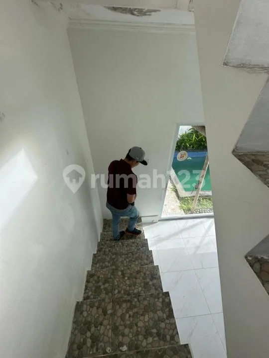 Vila Sewa Murah Lokasi Bagus Siap Huni Dekat Pantai - Image 2 of 4