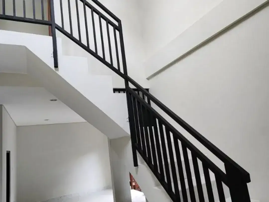 MODERN HOUSE IN TAMAN MUMBUL COMPLEX NUSA DUA BADUNG - Image 7 of 10