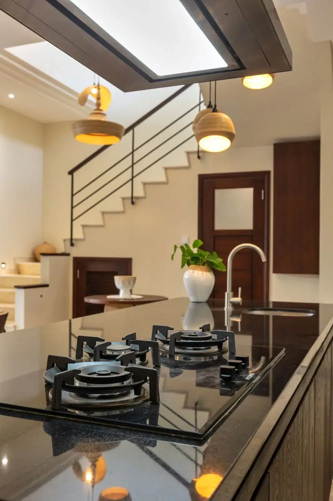Brand New 3 Bedroom Villa For Sale in Ungasan - Image 2 of 10