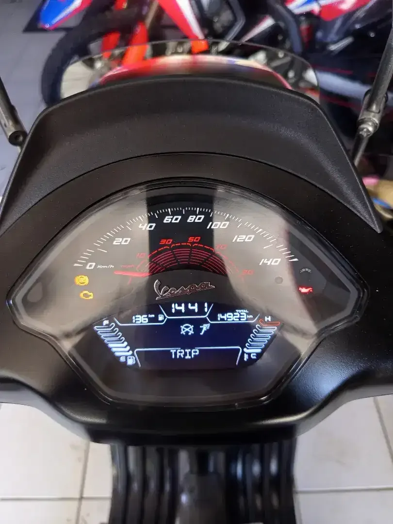 Sprint iget ABS hitam Deva motor - Image 8 of 9