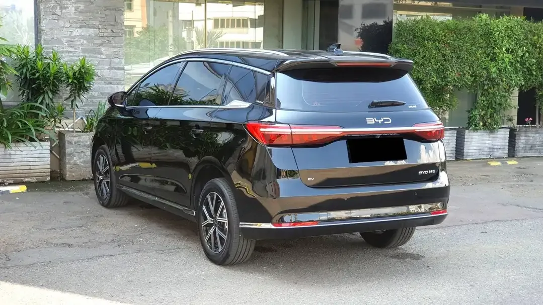 BELI MOBIL TANPA KHAWATIR BERGARANSI 5 TAHUN!  BYD M6 M 6 Superior Cap - Image 6 of 10