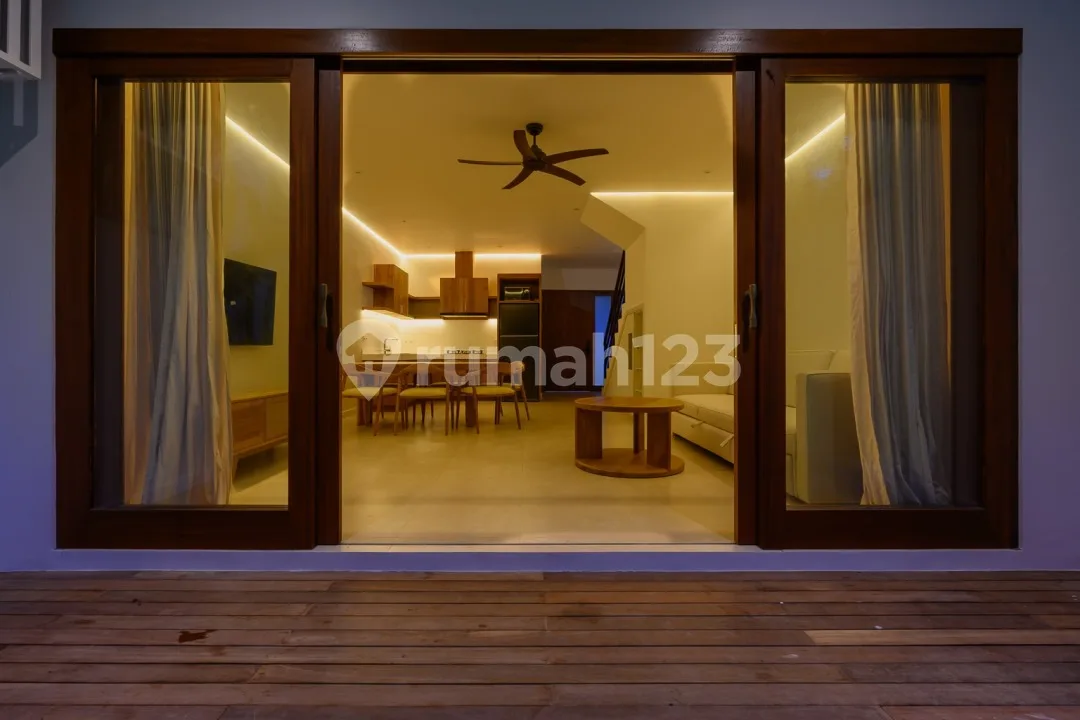 Rumah Semi Villa Modern Kawasan Wisata Dekat Icon Mall - Image 4 of 4