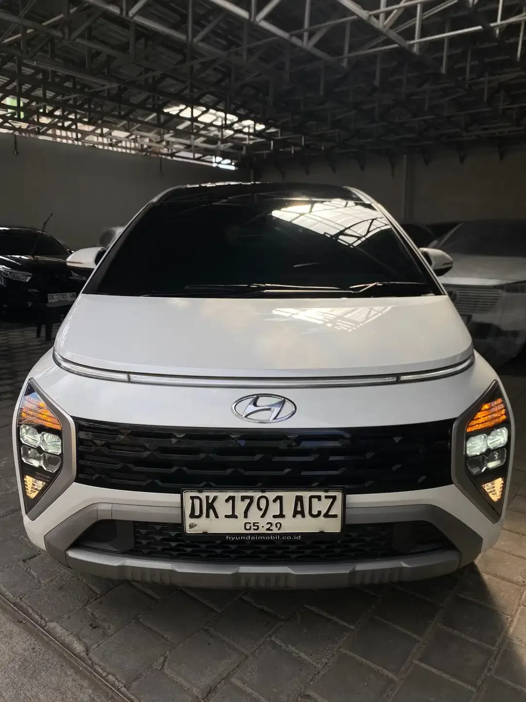 Hyundai Stargazer Prime 1.5 IVT 2024 - Image 2 of 10