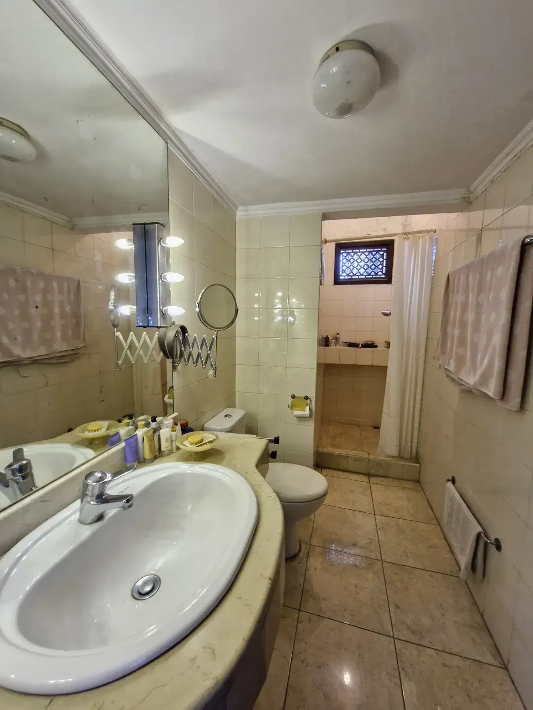 JUAL RUMAH DENPASAR DEKAT UBUD FULL FURNISHED - Image 9 of 10