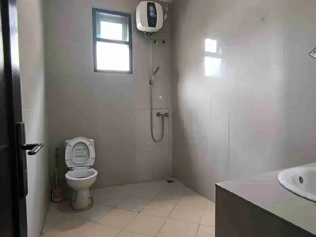 DI JUAL RUMAH YANG TERLETAK DI KAWASAN JIMBARAN KUTA SELATAN BALI - Image 10 of 10