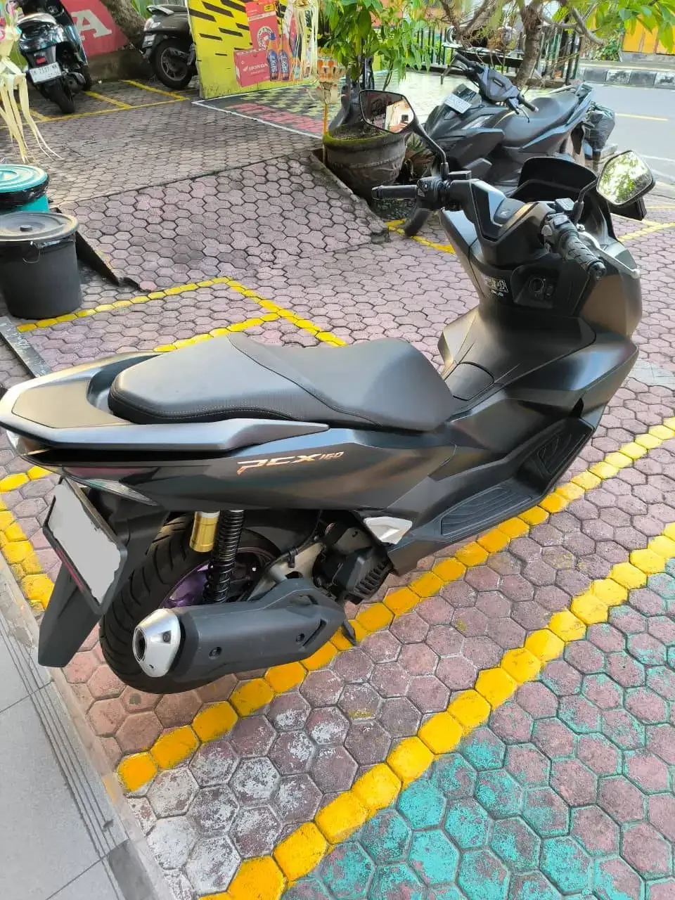 PCX 160 Roadsync ABS (di bawah 2.100 km) - Image 6 of 7