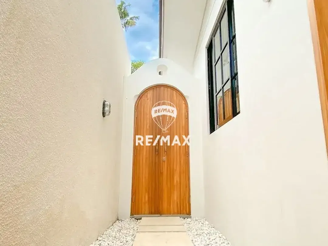 For Sale Luxury Villa In Sanur - Image 5 of 10