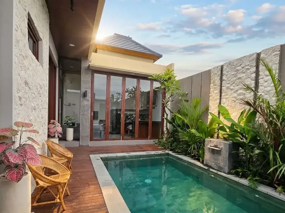Exclusive Tropical Modern Villa in Keramas – Private Pool & Prime Location - Image 3 of 10
