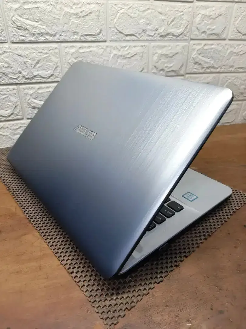 Asus X441U intel Core i3 Gen-7 (8/128+500gb) 14 inch MULUSS - Image 2 of 4