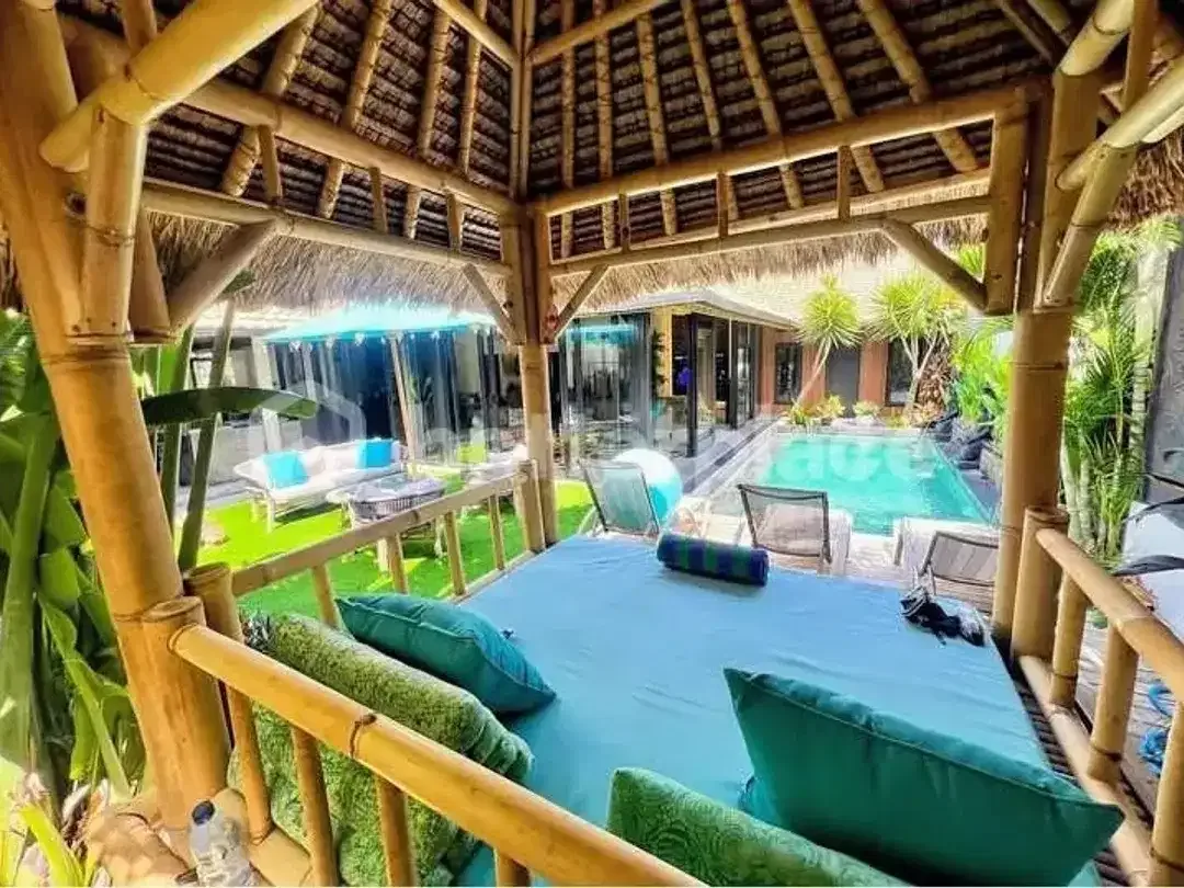 Balinese Modern 4-Bedroom Villa in the Heart of Seminyak, A Few Minutes to The Beach - Image 7 of 10