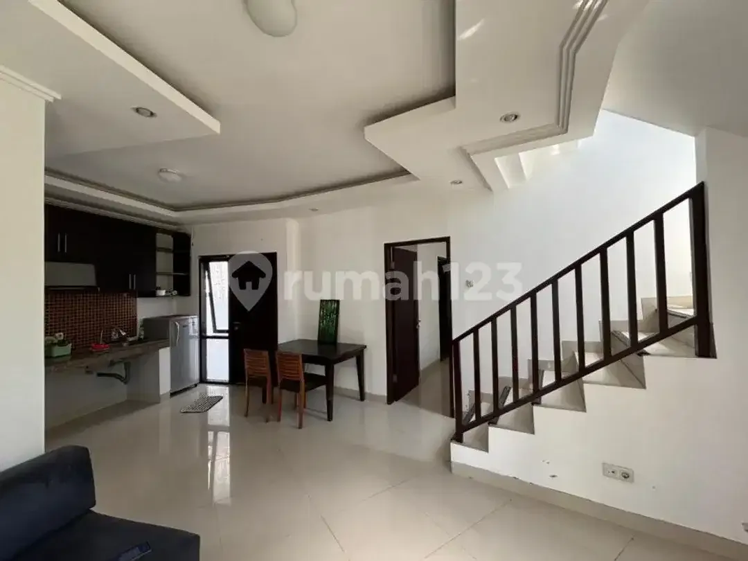Rumah Super Mewah Ramah Keluarga Lingkungan Ekslusif - Image 4 of 5
