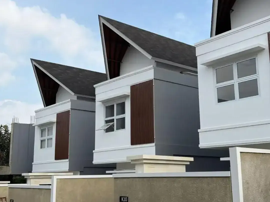 Dijual - Brand New Villa Modern Tropis di Ungasan, Bali - Image 1 of 6