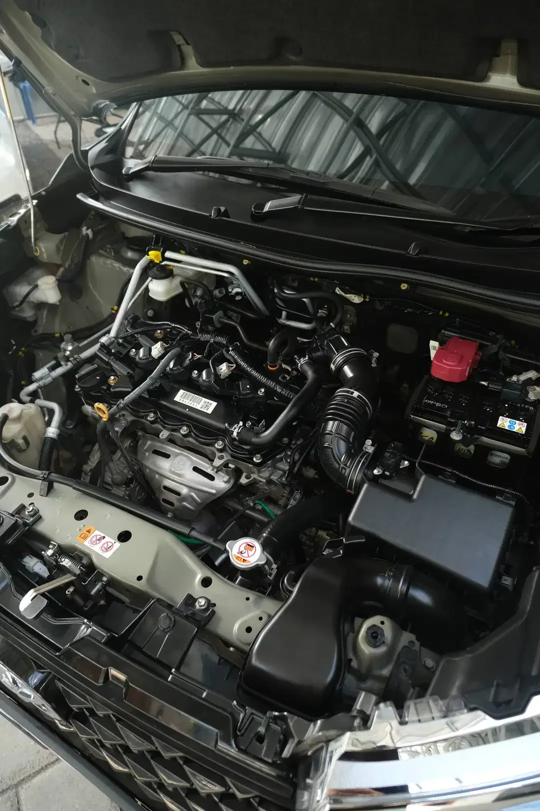 VELOZ Q 1.5 CVT 2022 - Image 4 of 10