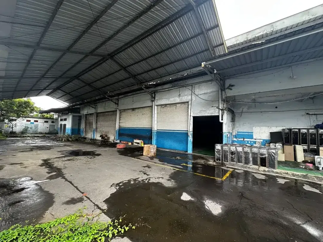 Disewakan Gudang + Kantor Luas di Jl. Gatot Subroto Bali - Image 1 of 8