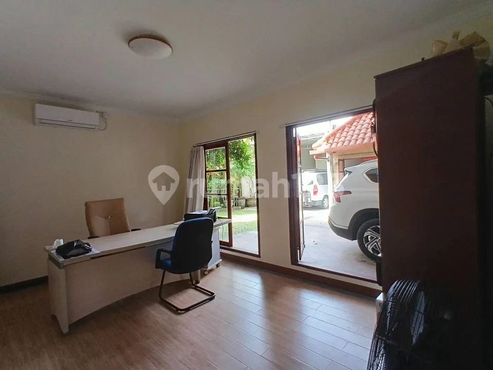 Big Villa In Kesiman With Ocean Views - Image 3 of 4