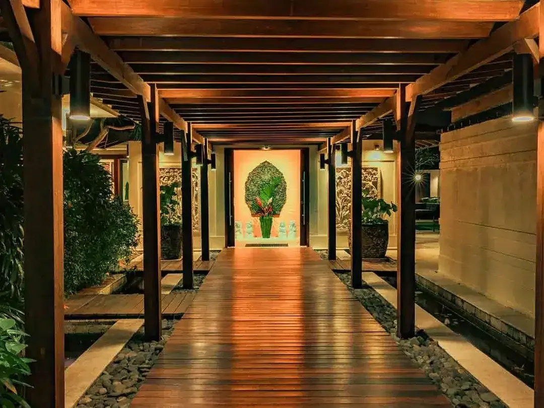 6 BEDROOMS WITH BREATHTAKING AND UNBLOCKED OCEAN VIEW VILLAS IN PANDAWA - Image 4 of 9