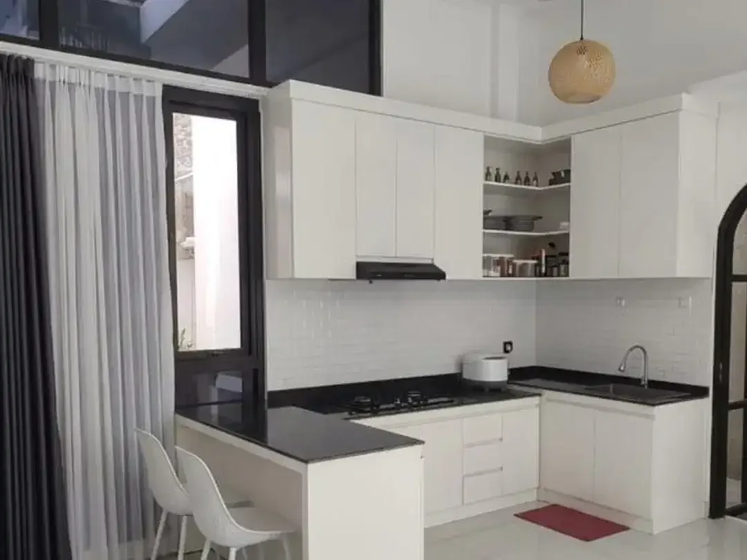 Dijual Villa 2+1 Kamar Full Furnished Tabanan – Rooftop & Private Pool - Image 4 of 7