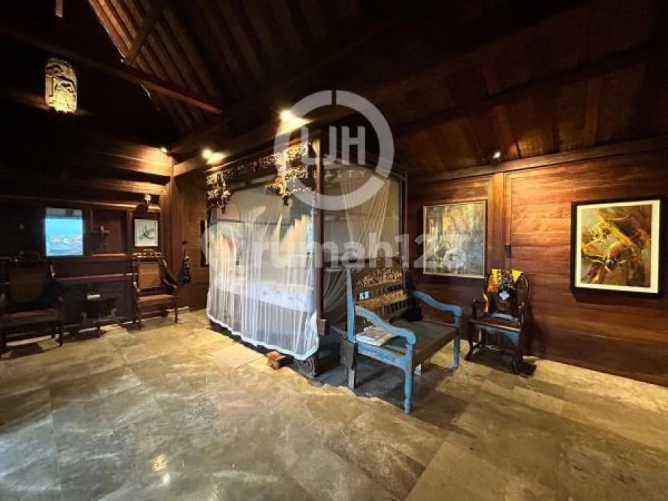 Beautiful & Maintained 2 Storey House At Ketewel, Gianyar, Located In Residential Area, Close To Main Road Of Prod. Ida Bagus Mantra, Sukawati Art Market And Hidden Canyon Beji Guwang - Image 4 of 4