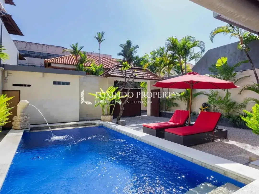 DIJUAL VILLA DENGAN 3 KAMAR TIDUR DI LEGIAN - Image 2 of 10