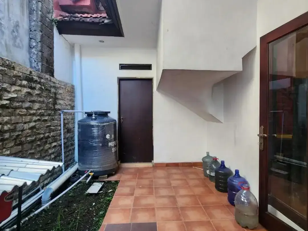Rumah dijual harga murah, lokasi bagus area Denpasar. - Image 4 of 10