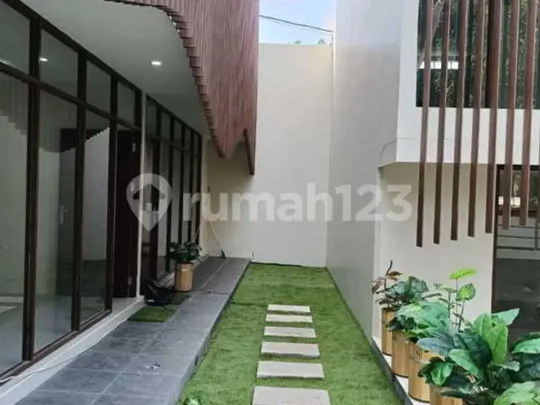 Bali Investment Opportunity 8 Unit Loft Villa Complex - Image 6 of 7