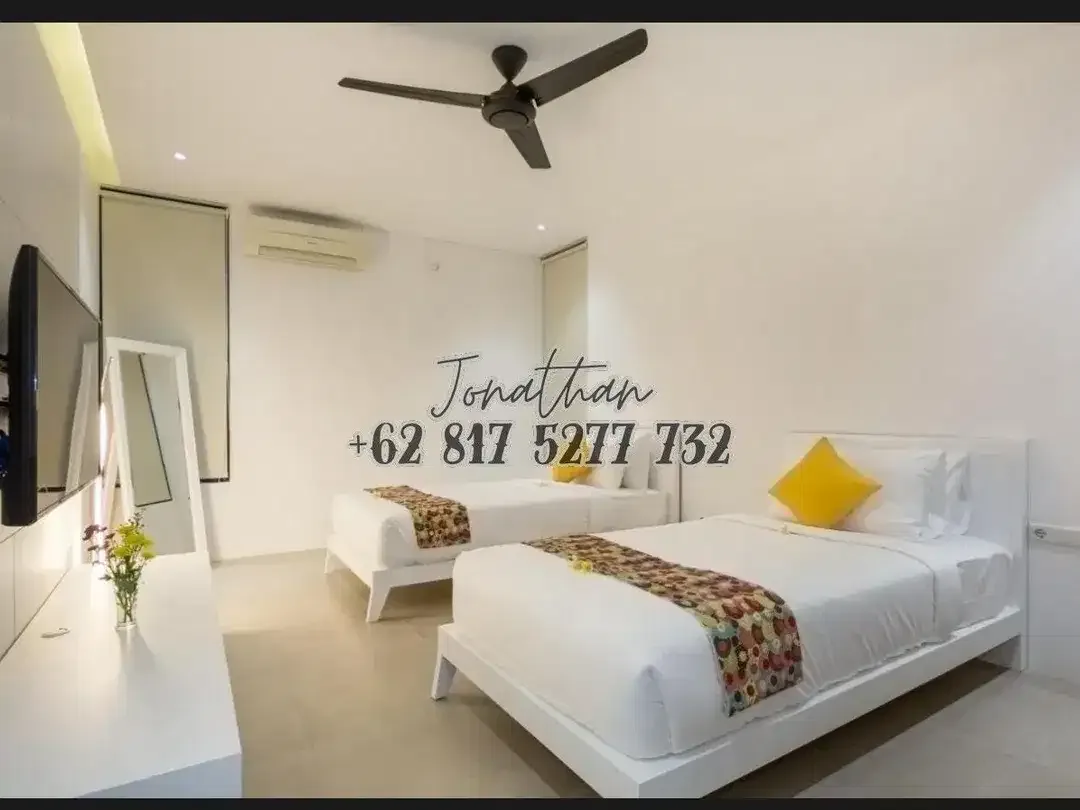 Dijual Villa Mewah SHM 4 Kamar Private Pool Lokasi Prime Dekat Finns Beach Club Berawa Bali - Image 2 of 10