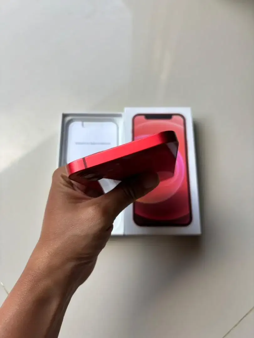 iPhone 12 Red 128GB inter - Image 8 of 8