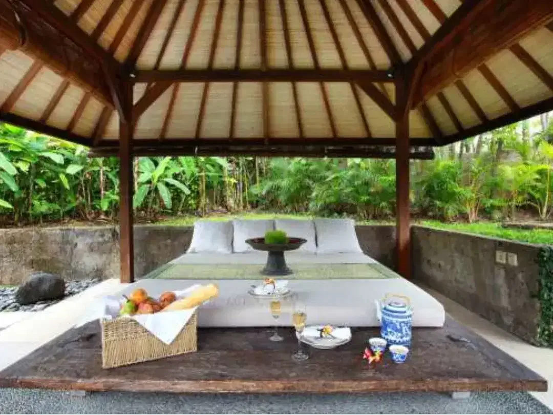 Artistic Villa In Kerobokan Kelod, Kuta Utara, Designed By Promenade Architect With Rice Field View Surrounding It, Close To Seminyak And Canggu Area - Image 10 of 10