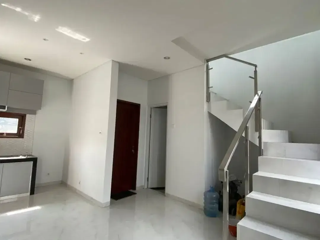RUMAH BARU 2 LANTAI DI DENPASAR BARAT - Image 8 of 10