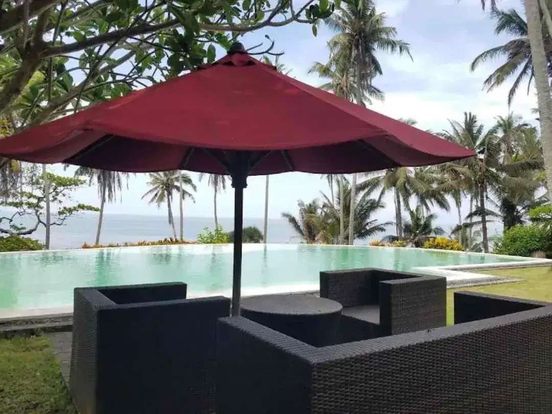 Resort front beach sangat nyaman dan tenang cocok buat investasi - Image 6 of 10