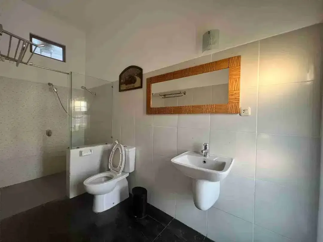 3 bedroom villa fully furnished strategic Location near Seminyak kerobokan - Image 2 of 6