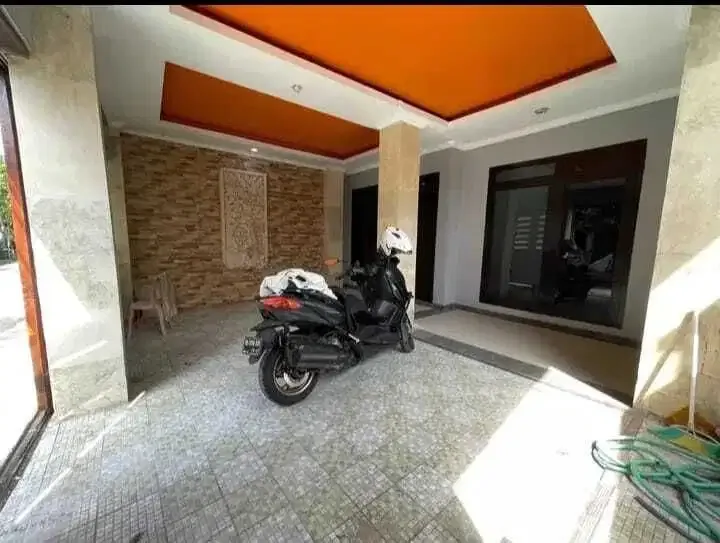 Dijual rumah lantai 3 dekat McDonald's jimbaran Badung Bali - Image 3 of 10